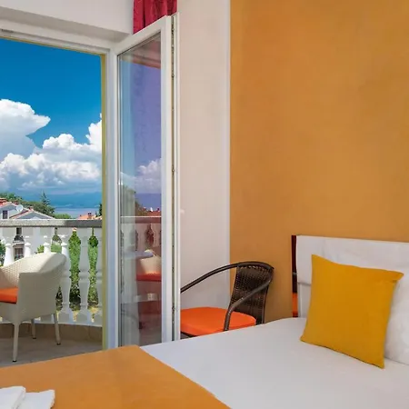 Panorama By El-pi Tours Malinska